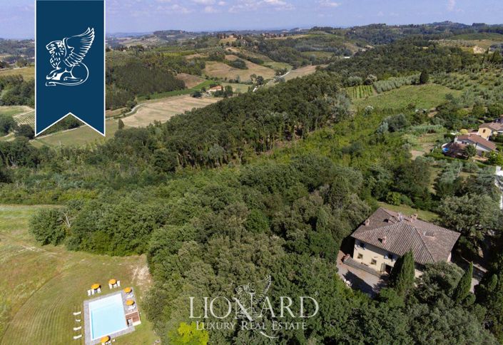 Image No.3-10 Bed Villa for sale