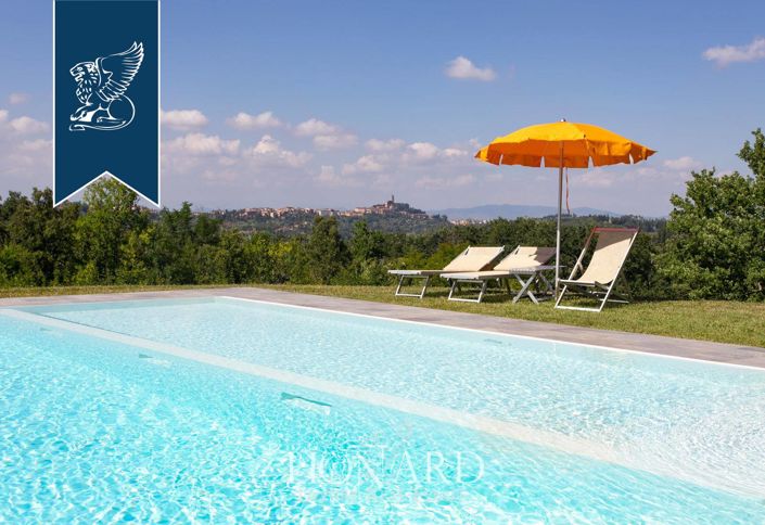 Image No.30-10 Bed Villa for sale