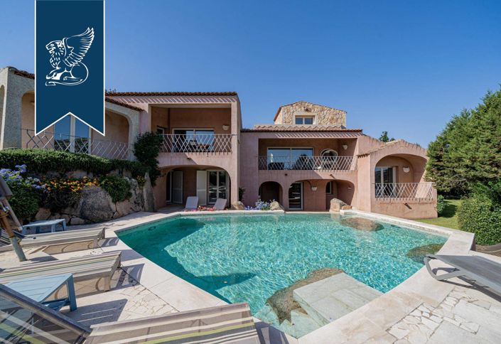 Image No.5-5 Bed Villa for sale