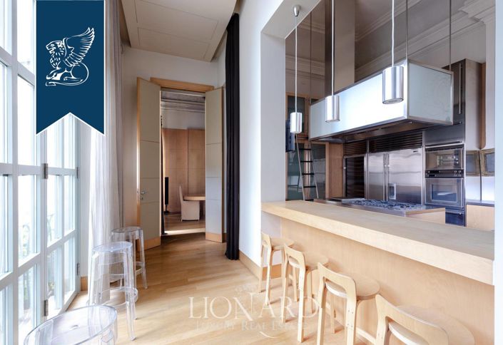 Image No.13-4 Bed Property for sale