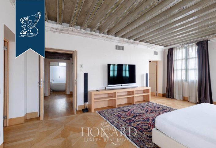 Image No.18-4 Bed Property for sale