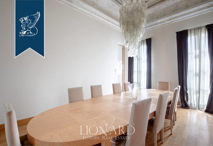 Image No.9-4 Bed Property for sale