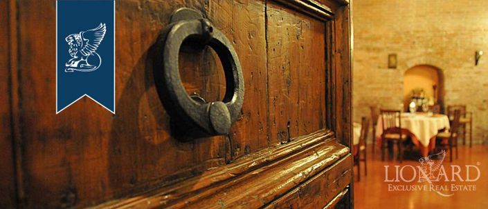 Image No.10-25 Bed Hotel for sale