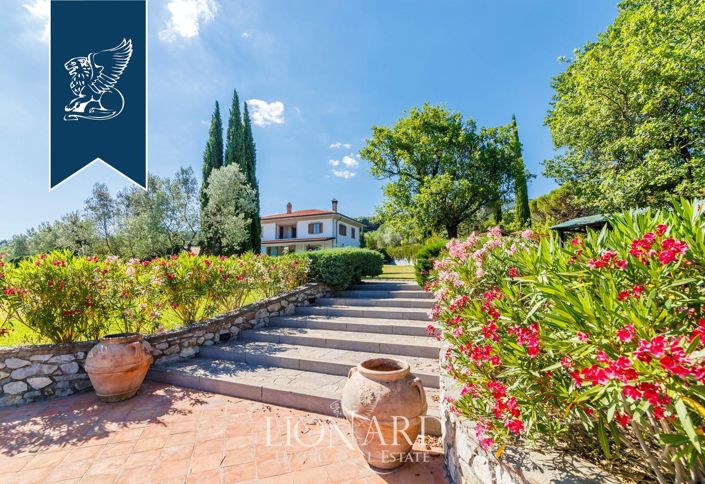 Image No.32-6 Bed Villa for sale