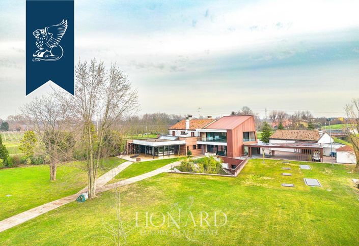 Image No.6-4 Bed Villa for sale