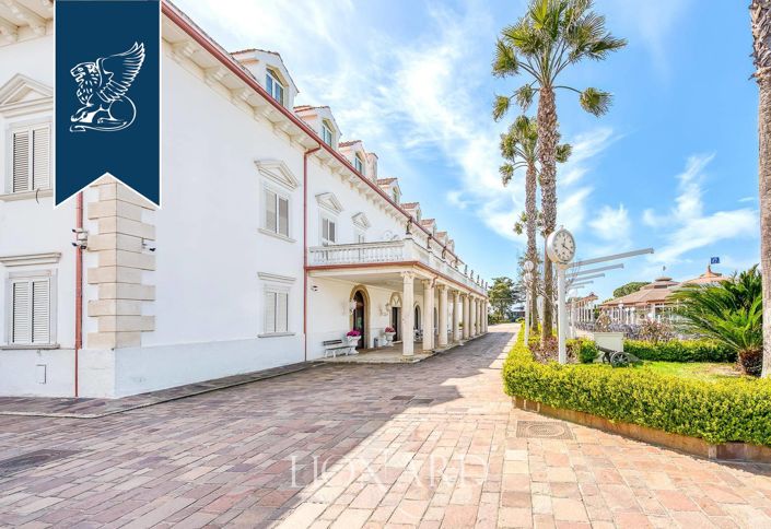 Image No.10-21 Bed Hotel for sale