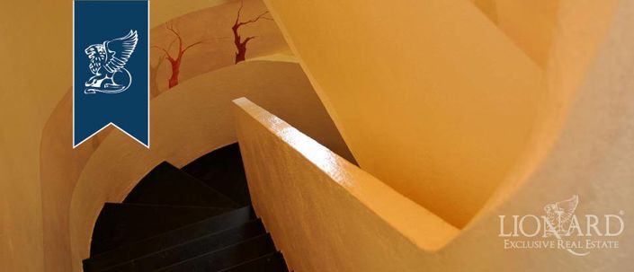 Image No.22-9 Bed Country House for sale