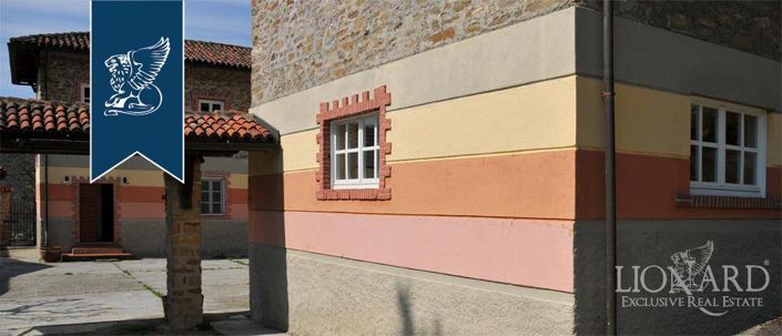 Image No.3-9 Bed Country House for sale