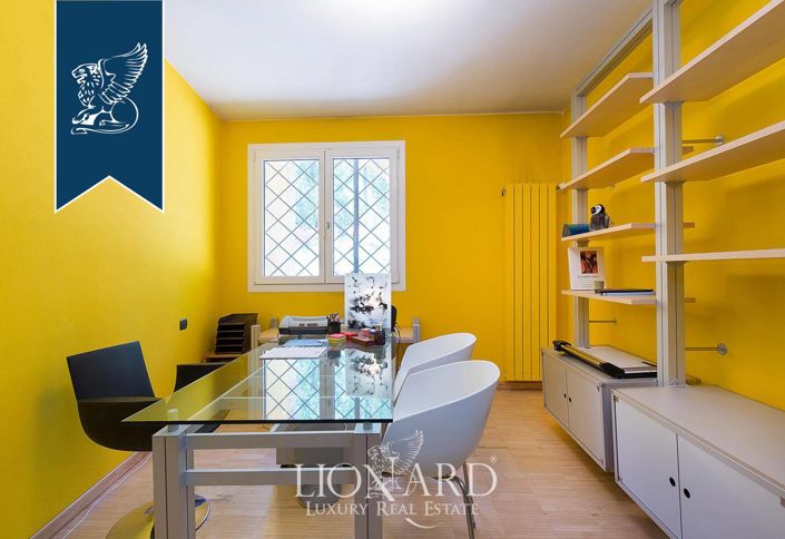 Image No.18-Villa de 7 chambres à vendre à Agrate Conturbia