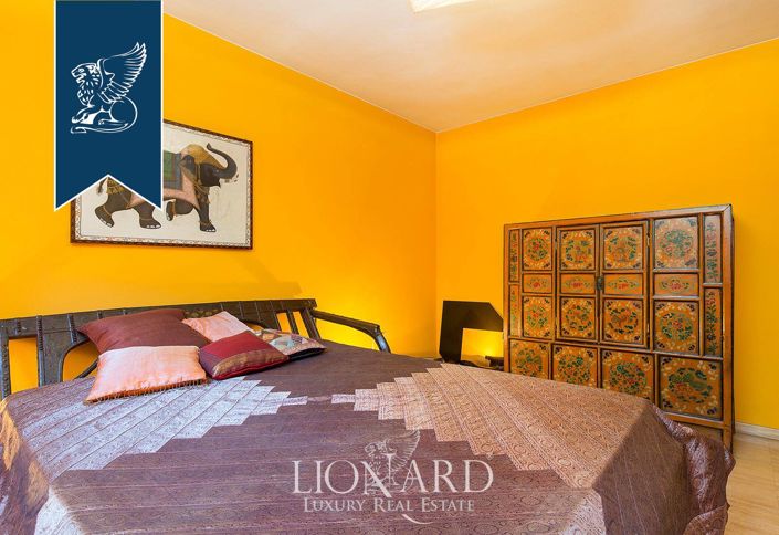 Image No.20-Villa de 7 chambres à vendre à Agrate Conturbia