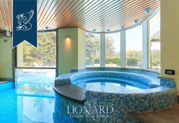 Image No.28-Villa de 7 chambres à vendre à Agrate Conturbia