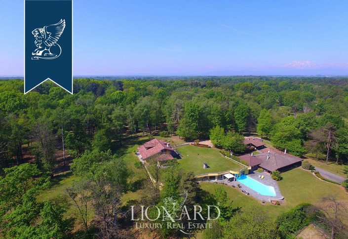 Image No.33-Villa de 7 chambres à vendre à Agrate Conturbia