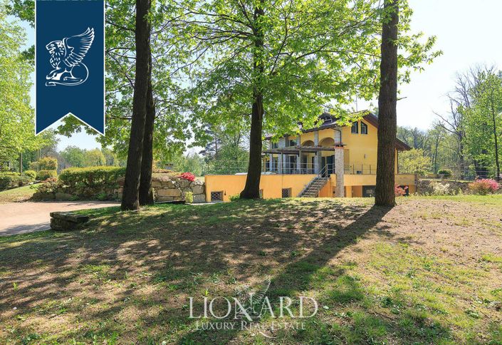 Image No.41-Villa de 7 chambres à vendre à Agrate Conturbia