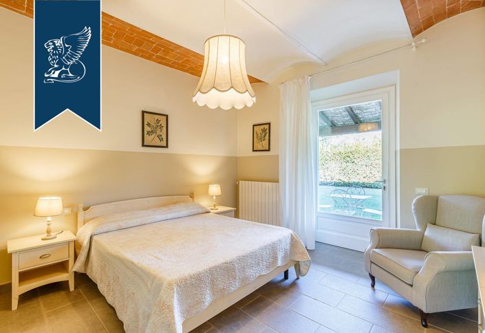 Image No.14-25 Bed Hotel for sale