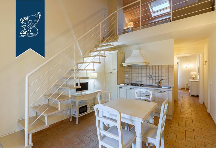 Image No.18-25 Bed Hotel for sale