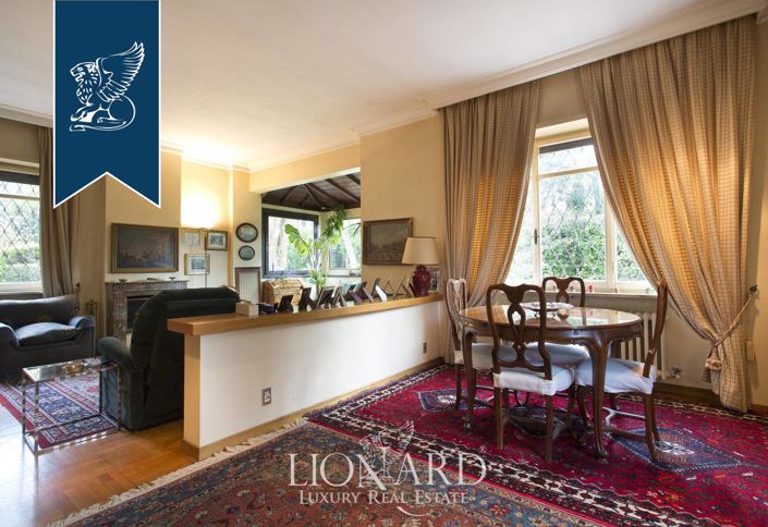 Image No.46-10 Bed Villa for sale