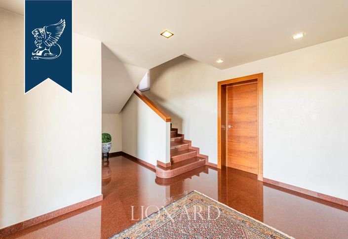 Image No.32-5 Bed Villa for sale