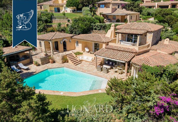 Image No.4-4 Bed Villa for sale