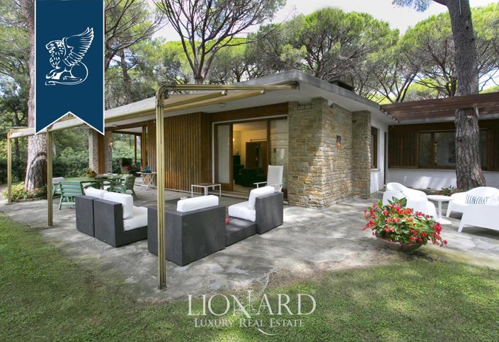 Image No.11-5 Bed Villa for sale