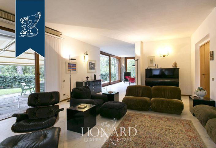 Image No.39-5 Bed Villa for sale