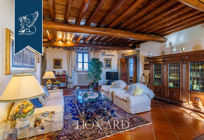 Image No.20-Appartement de 8 chambres à vendre à Prato