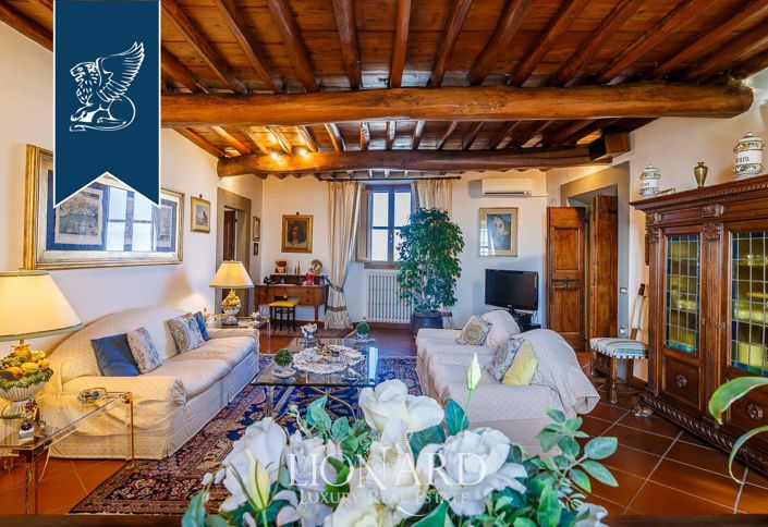 Image No.21-Appartement de 8 chambres à vendre à Prato