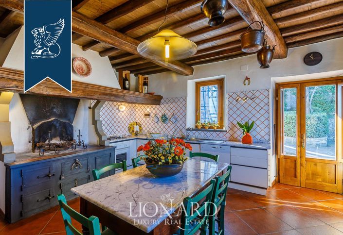 Image No.31-Appartement de 8 chambres à vendre à Prato