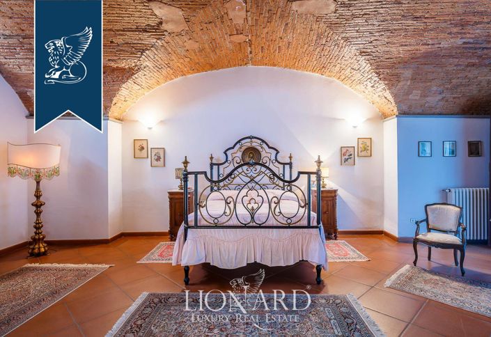 Image No.35-Appartement de 8 chambres à vendre à Prato