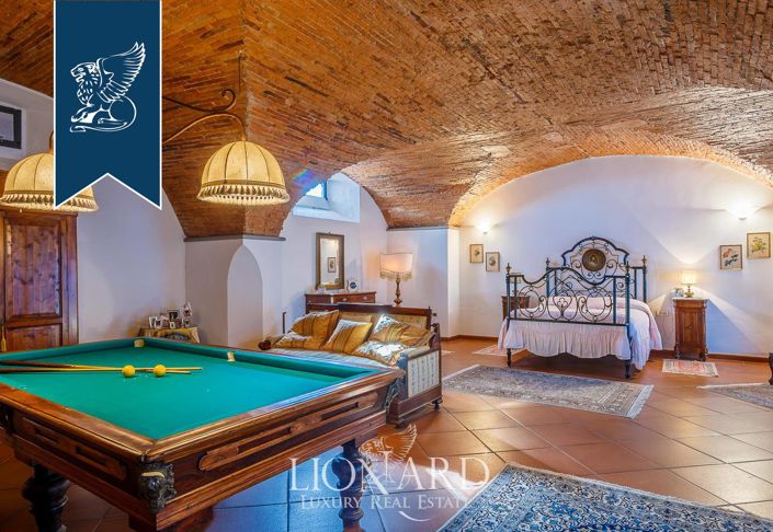 Image No.36-Appartement de 8 chambres à vendre à Prato