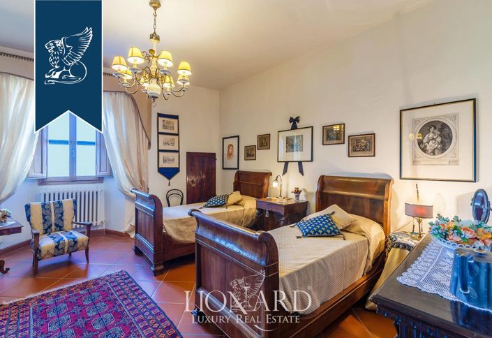 Image No.42-Appartement de 8 chambres à vendre à Prato