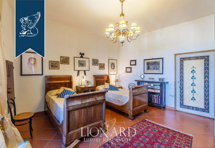 Image No.43-Appartement de 8 chambres à vendre à Prato