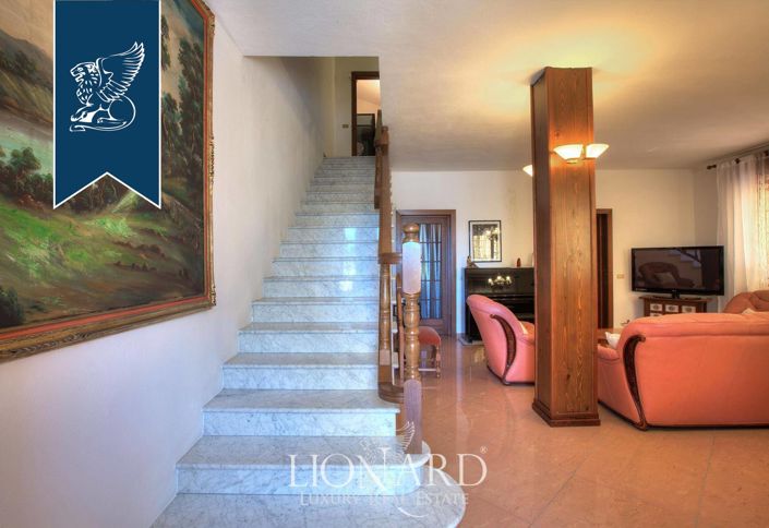 Image No.15-Ferme de 5 chambres à vendre à Bressana Bottarone