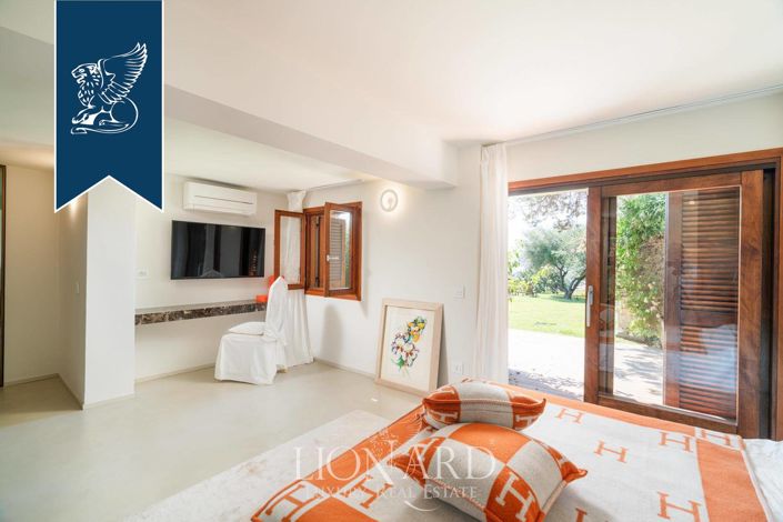 Image No.16-5 Bed Villa for sale