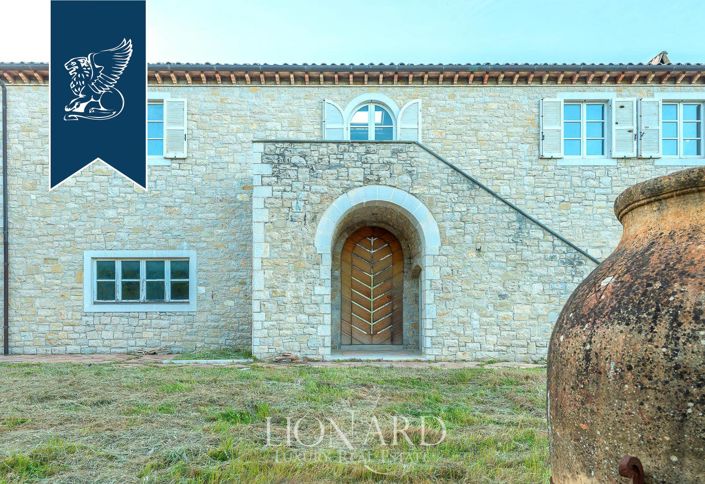 Image No.39-5 Bed Villa for sale