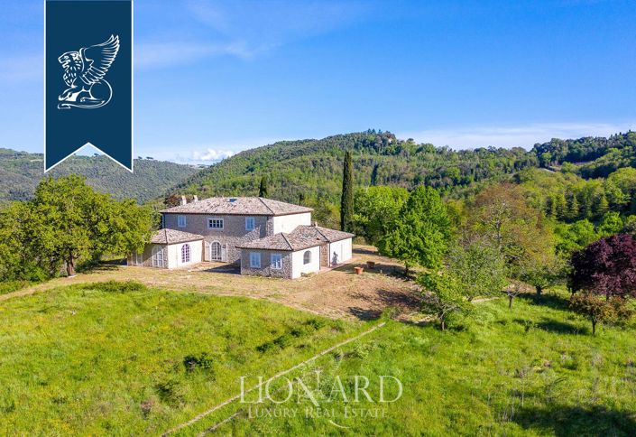 Image No.9-5 Bed Villa for sale