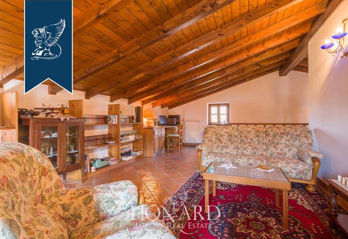 Image No.21-9 Bed Villa for sale