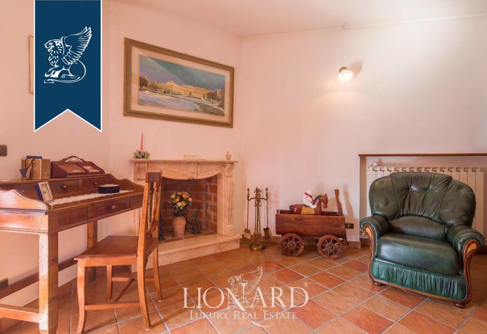 Image No.27-9 Bed Villa for sale