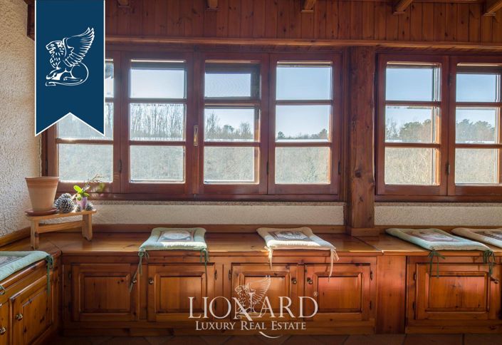 Image No.31-9 Bed Villa for sale