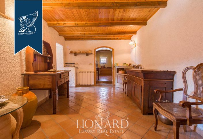 Image No.35-9 Bed Villa for sale