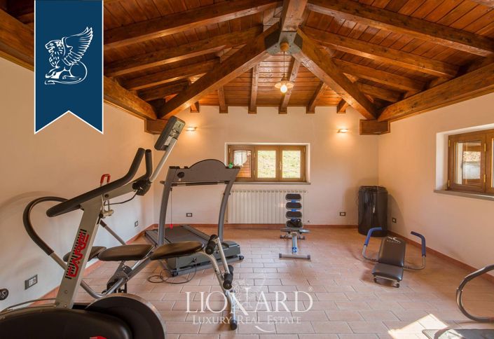 Image No.44-9 Bed Villa for sale