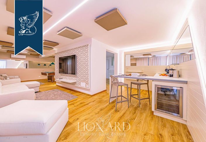 Image No.18-Villa de 6 chambres à vendre à San Vincenzo