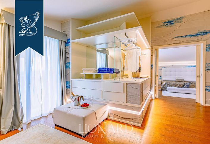 Image No.16-Villa de 6 chambres à vendre à San Vincenzo