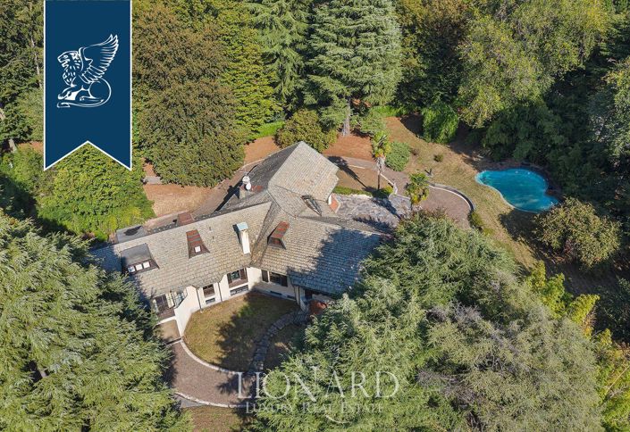 Image No.11-7 Bed Villa for sale