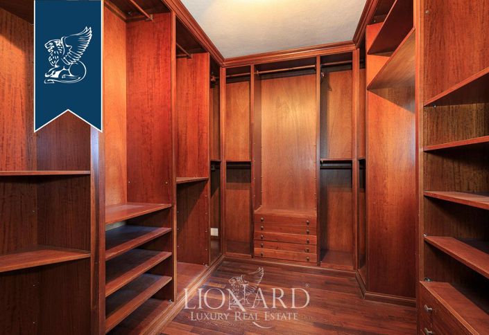 Image No.36-7 Bed Villa for sale