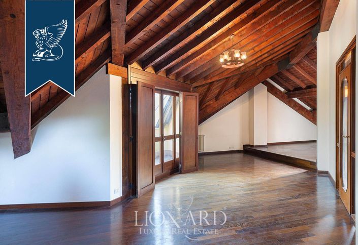 Image No.37-7 Bed Villa for sale