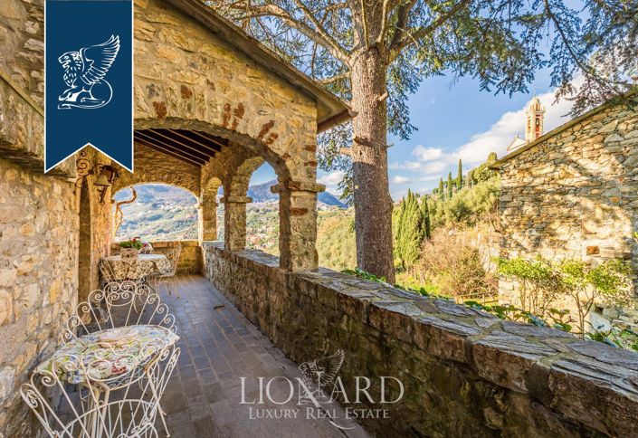 Image No.28-6 Bed Property for sale