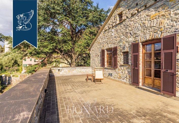 Image No.33-6 Bed Property for sale