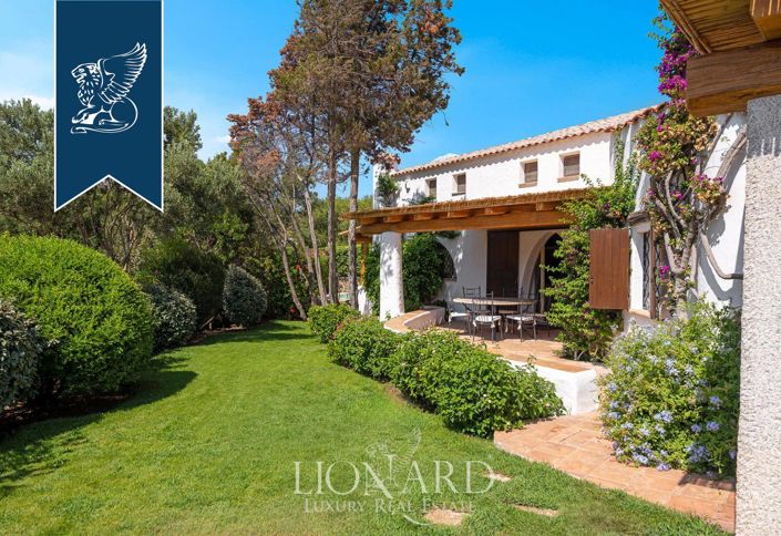 Image No.2-5 Bed Villa for sale