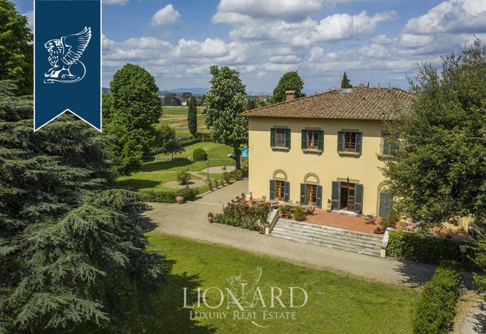 Image No.2-7 Bed Villa for sale