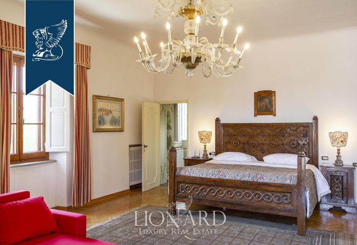 Image No.30-7 Bed Villa for sale